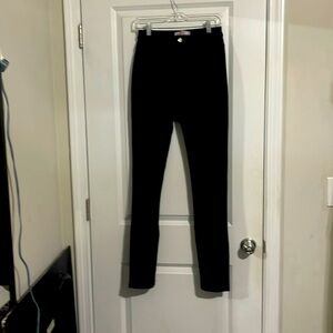 Black stretch pant (jegging) and Blue stretch pants (jegging)
